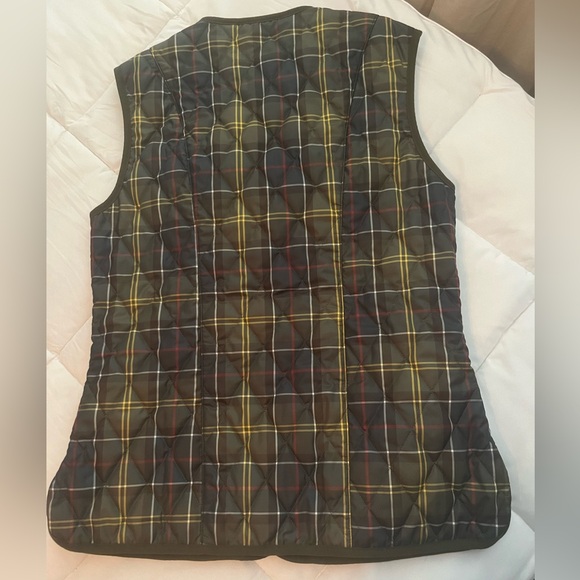 Barbour tartan vest size US 8 - Picture 2 of 3